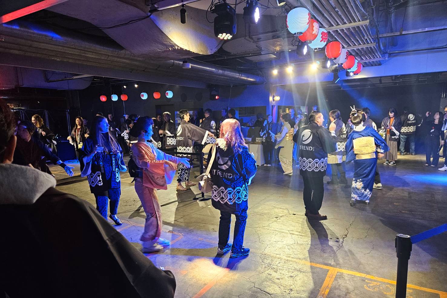 横浜芸者PresentS！CLUB de BON Dance!（トレンドマイクロ様）